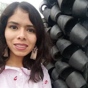 Meet your Posher, Francia